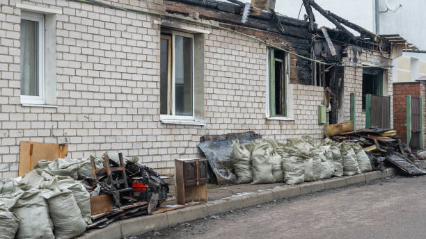 24/7 Emergency Fire Damage Removal experts in Phoenix, AZ